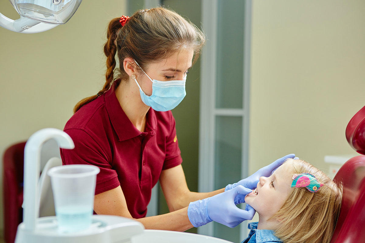 What is a Traditional Dental Bridge?